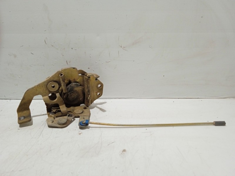 Recambio de cerradura puerta delantera izquierda para seat marbella 0.9 cat referencia OEM IAM   