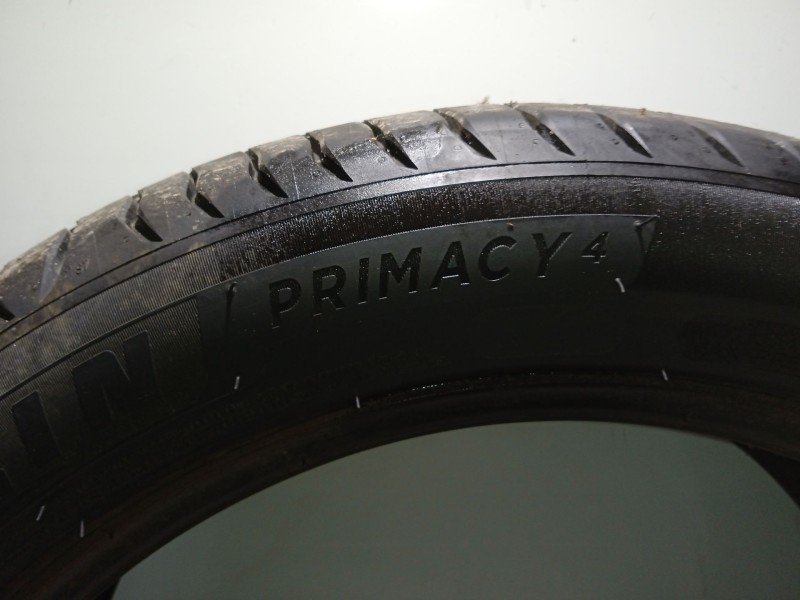 Recambio de neumatico para volkswagen golf iv (1j1) 1.9 tdi referencia OEM IAM   