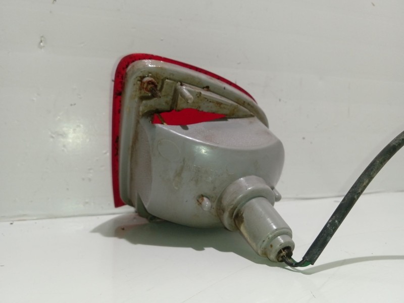 Recambio de piloto trasero derecho paragolpes para hyundai xg 3.0 xg referencia OEM IAM    Recambio de piloto trasero derecho paragolpes para hyundai xg 3.0 xg referencia OEM IAM