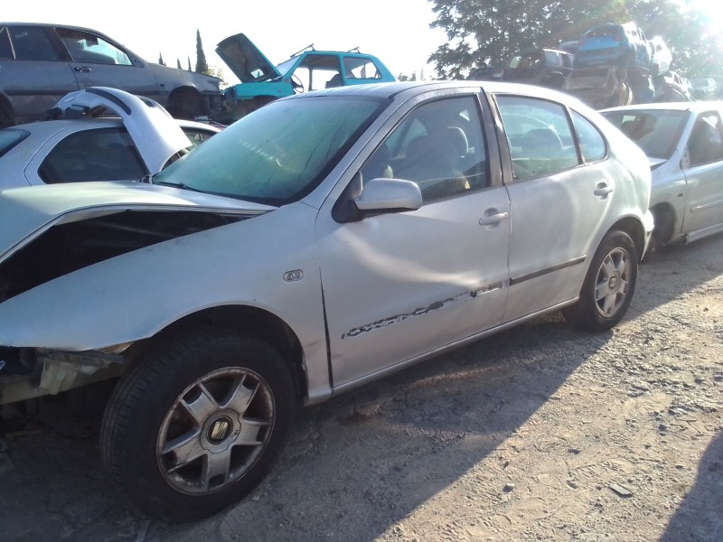 seat leon (1m1) del año 2000