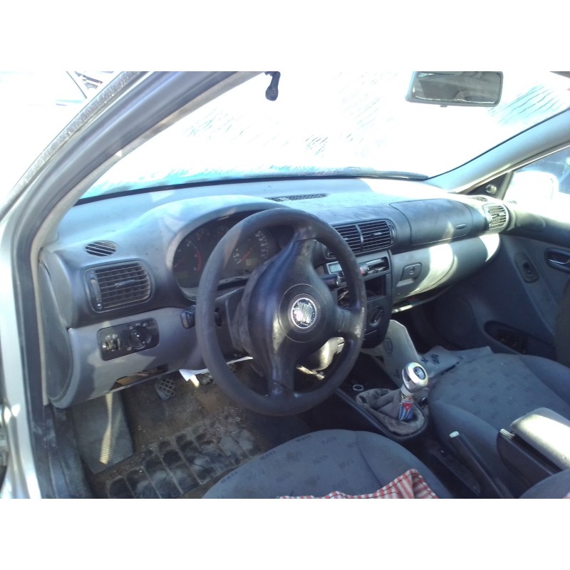 seat leon (1m1) del año 2000