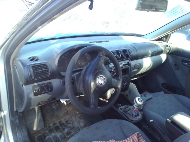 seat leon (1m1) del año 2000