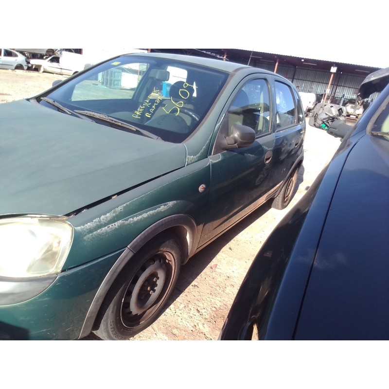 opel corsa c (x01) del año 2003