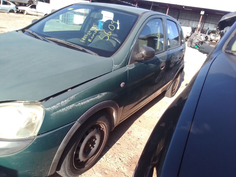 opel corsa c (x01) del año 2003