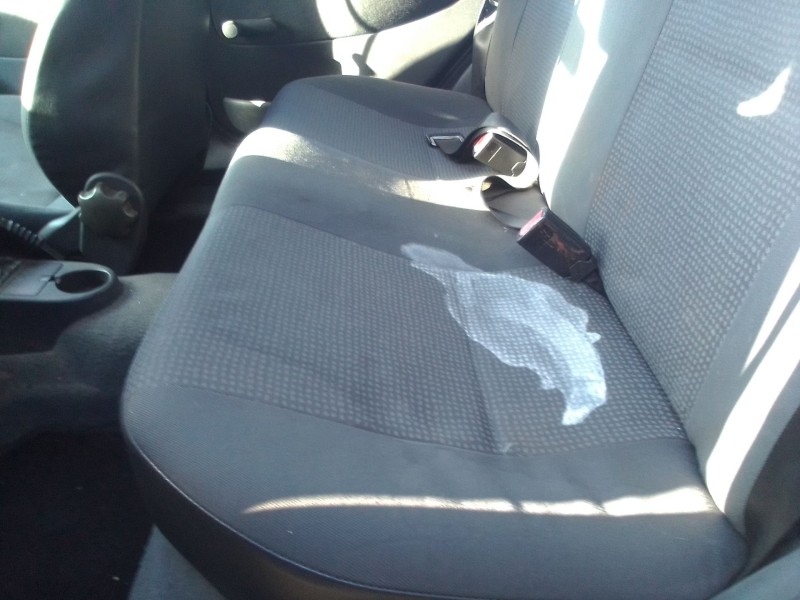 opel corsa c (x01) del año 2003