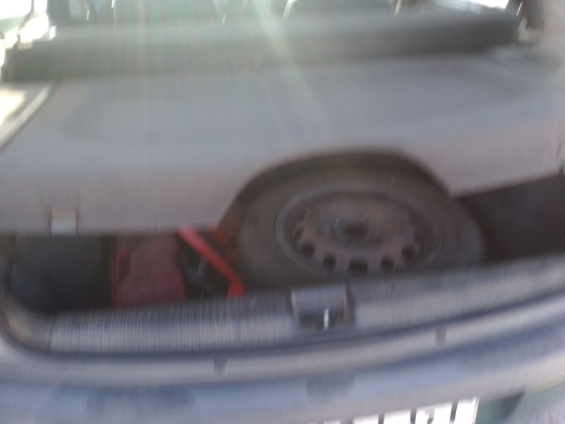 opel corsa c (x01) del año 2003