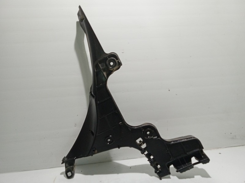 Recambio de soporte de paragolpe para audi a3 (8p1) 1.9 tdi referencia OEM IAM 8P3807377B  
