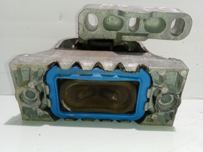 Recambio de soporte para volkswagen passat cc (357) referencia OEM IAM   