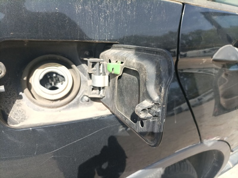 Recambio de tapa exterior combustible para bmw x5 (e53) 3.0 d referencia OEM IAM   