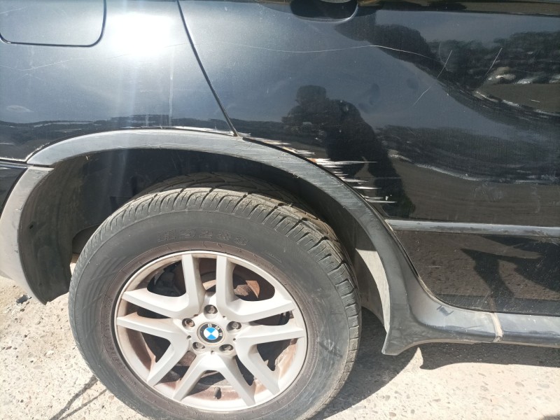 Recambio de aletin trasero derecho para bmw x5 (e53) 3.0 d referencia OEM IAM   