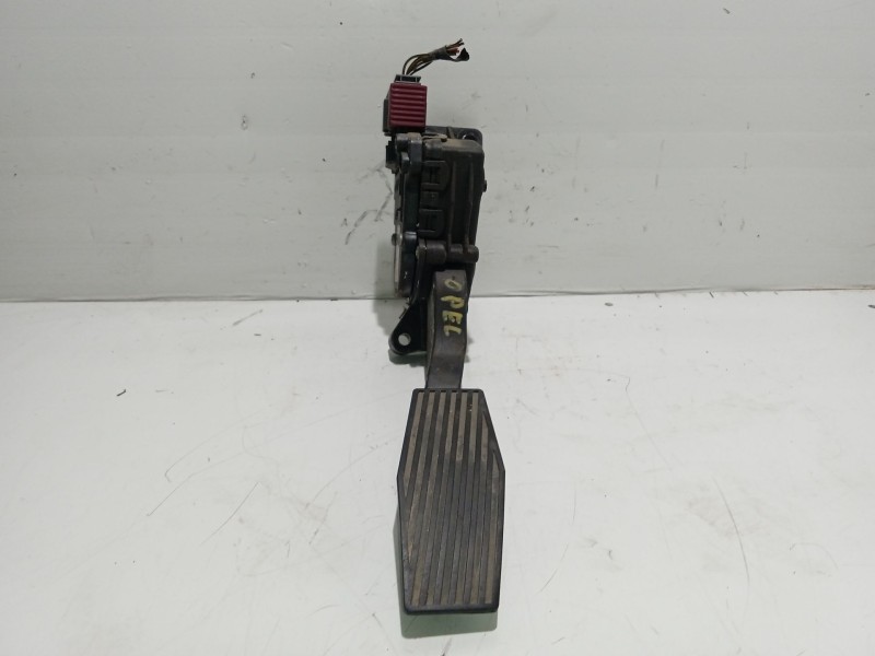Recambio de potenciometro pedal para opel vectra c berlina 2.0 dti referencia OEM IAM   