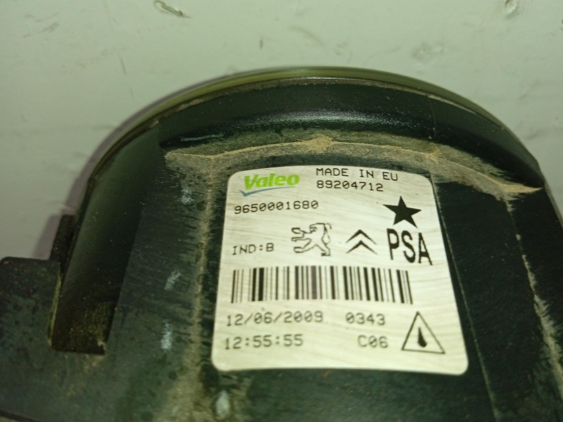 Recambio de faro antiniebla derecho para opel vectra c berlina 2.0 dti referencia OEM IAM   