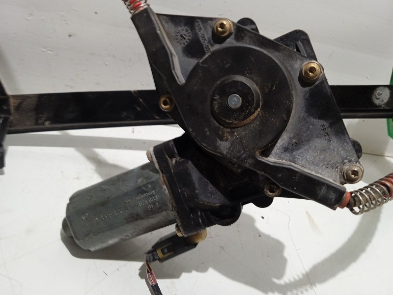 Recambio de elevalunas delantero derecho para ford ka (ccq) básico referencia OEM IAM   