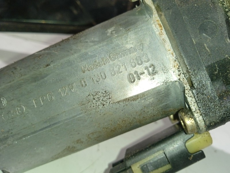 Recambio de elevalunas delantero derecho para ford ka (ccq) básico referencia OEM IAM   