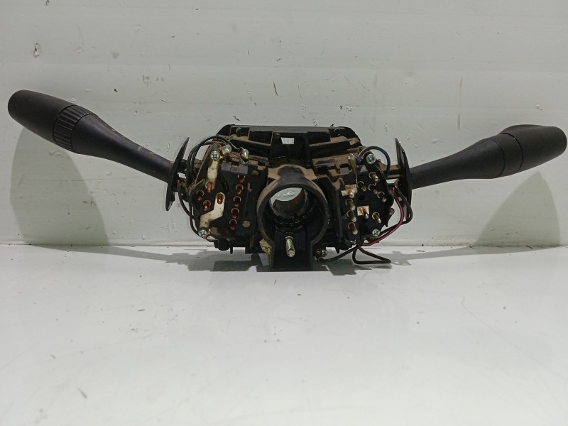 Recambio de mando multifuncion para tata indica referencia OEM IAM   