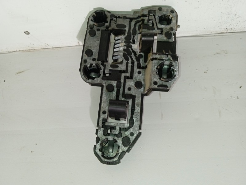 Recambio de portalamparas para seat ibiza (6k1) referencia OEM IAM 0  