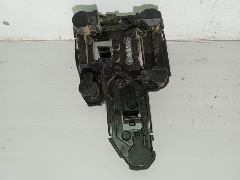Recambio de portalamparas para seat ibiza (6k1) referencia OEM IAM 0  