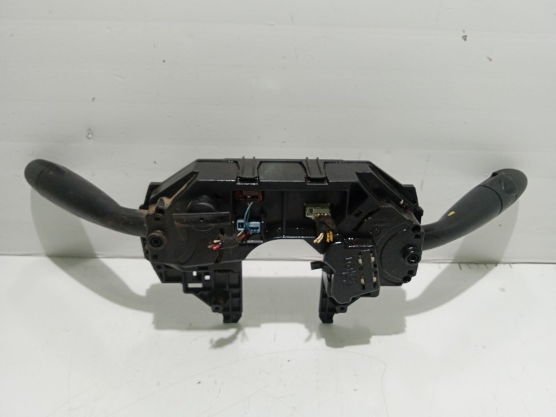 Recambio de com2000 para citroën c4 coupe vtr referencia OEM IAM   