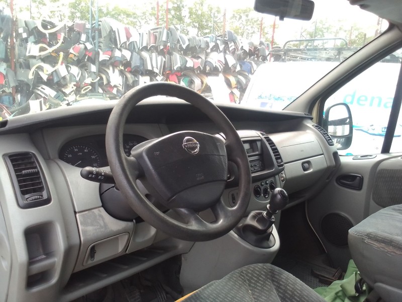 nissan primastar autobús (x83) del año 2001