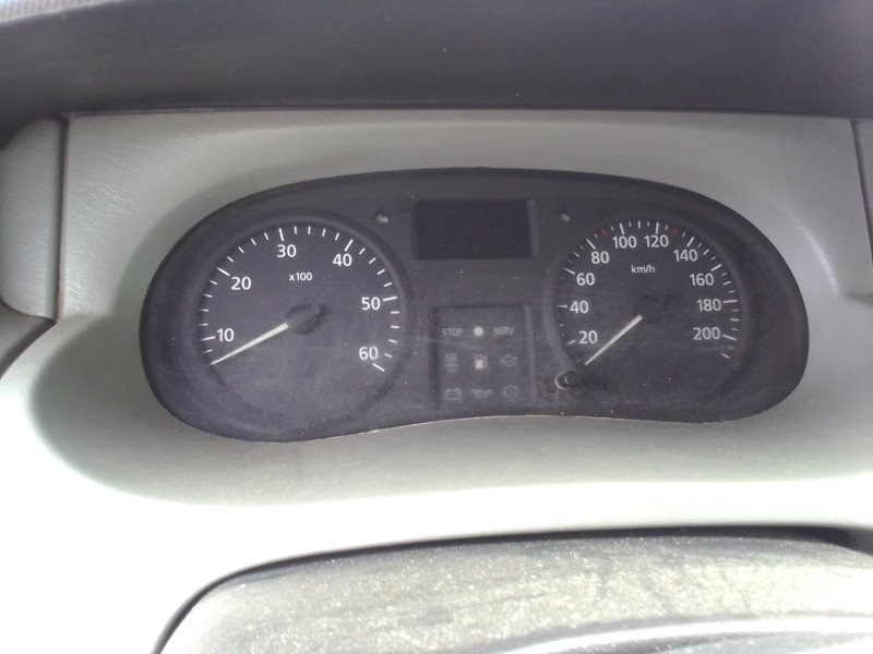 nissan primastar autobús (x83) del año 2001