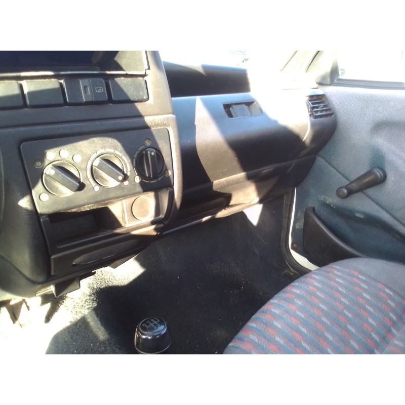 volkswagen polo classic (86c, 80) del año 1987