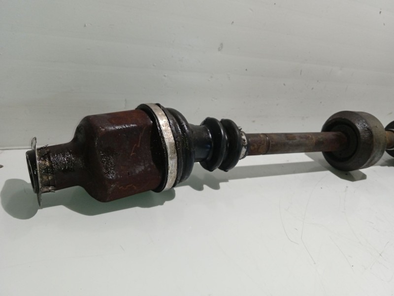 Recambio de transmision delantera derecha para renault clio ii fase ii (b/cb0) generique referencia OEM IAM   