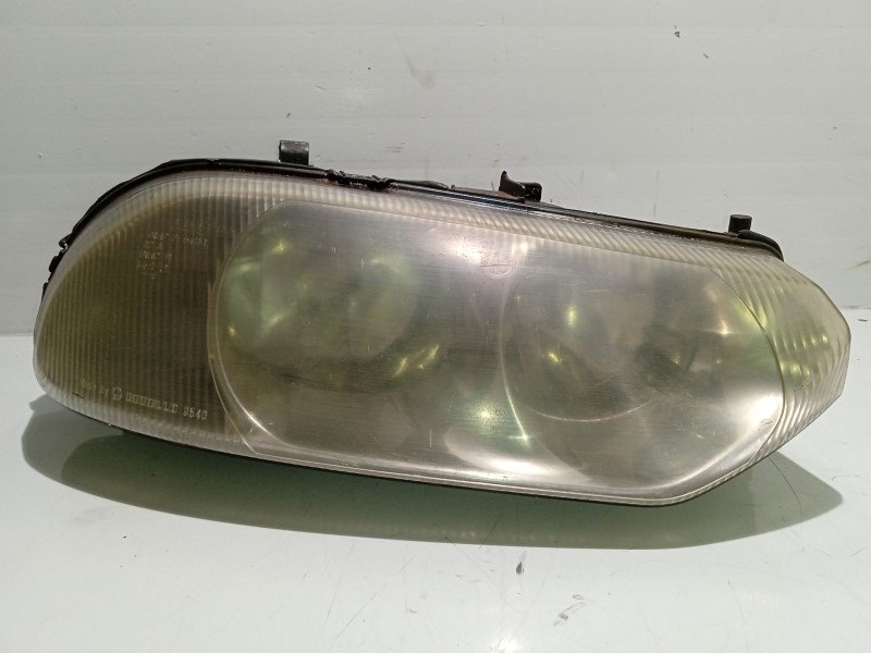 Recambio de faro derecho para alfa romeo 156 (932_) 1.9 jtd (932b2) referencia OEM IAM 38420381  