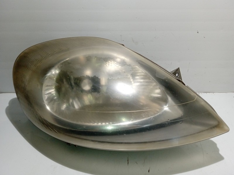 Recambio de faro derecho para nissan primastar autobús (x83) dci 100 referencia OEM IAM 7700311372 91165720 