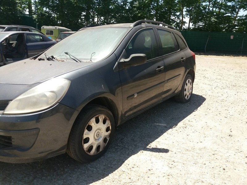 renault clio iii    |   0.05 - ... | 2005 del año 2005