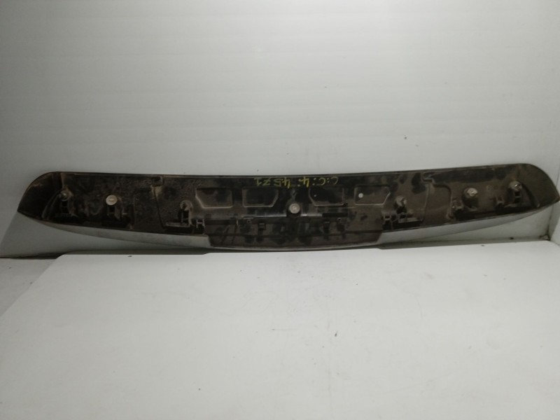 Recambio de aleron trasero para citroën c4 berlina 1.6 16v hdi referencia OEM IAM 96811714XT  