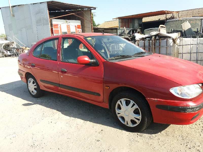 renault megane i berlina hatchback (ba0) 1.6   |   0.95 - ... | 1995 | 90 cv / 66 kw del año 1995