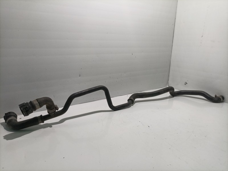 Recambio de manguito refrigeracion para bmw x5 (e53) 3.0 d referencia OEM IAM 64216925234 6421692523402 64216925234