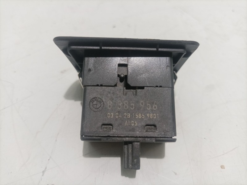 Recambio de mando elevalunas trasero derecho para bmw x5 (e53) 3.0 d referencia OEM IAM 8385956  