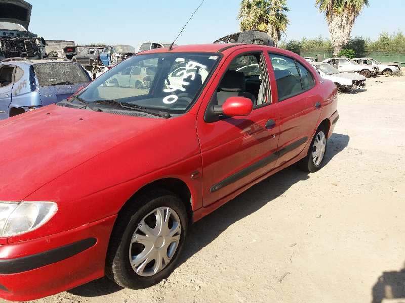 renault megane i berlina hatchback (ba0) 1.6   |   0.95 - ... | 1995 | 90 cv / 66 kw del año 1995