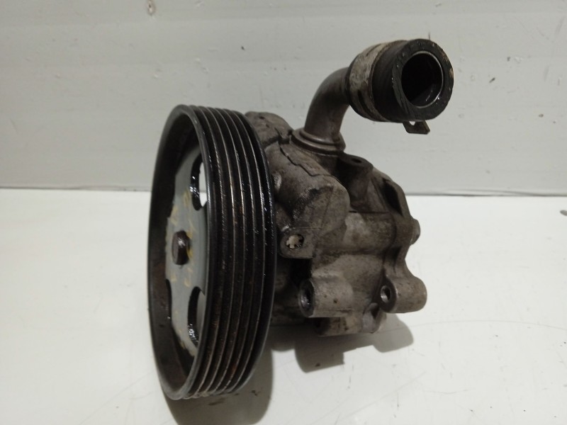 Recambio de bomba direccion para ford fusion (ju_) 1.4 tdci referencia OEM IAM 3A696  