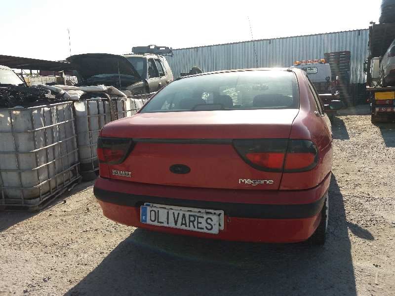 renault megane i berlina hatchback (ba0) 1.6   |   0.95 - ... | 1995 | 90 cv / 66 kw del año 1995