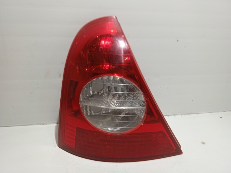 Recambio de piloto trasero izquierdo para renault clio ii (bb_, cb_) 1.5 dci referencia OEM IAM   