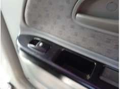 Recambio de mando elevalunas trasero derecho para kia rio i fastback (dc) 1.5 16v referencia OEM IAM    2