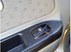 Recambio de mando elevalunas trasero izquierdo para kia rio i fastback (dc) 1.5 16v referencia OEM IAM   