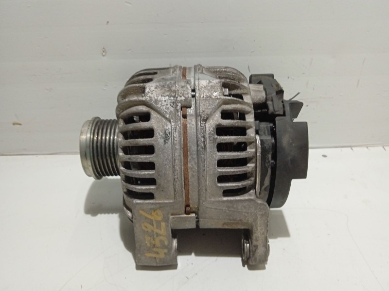 Recambio de alternador para opel vectra c berlina 2.2 16v dti cat (y 22 dtr / l50) referencia OEM IAM 0124525030 DINAMO 