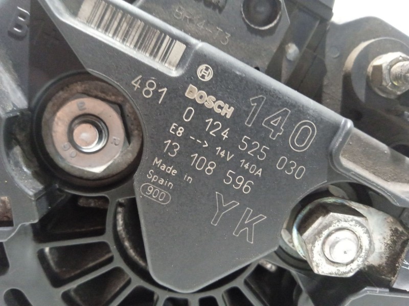 Recambio de alternador para opel vectra c berlina 2.2 16v dti cat (y 22 dtr / l50) referencia OEM IAM 0124525030 DINAMO 