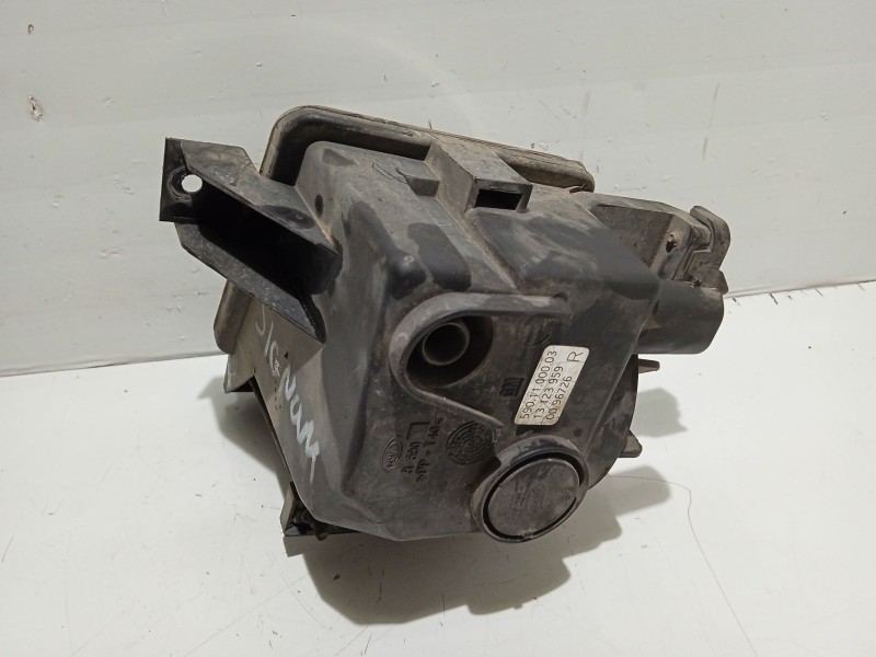 Recambio de faro antiniebla derecho para opel signum elegance referencia OEM IAM 13123959 0096726R 