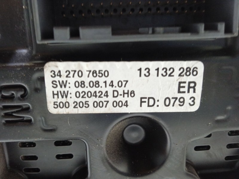 Recambio de consola central para opel signum elegance referencia OEM IAM 342707650 13132286 