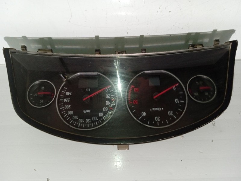 Recambio de cuadro instrumentos para opel signum elegance referencia OEM IAM 110080234  