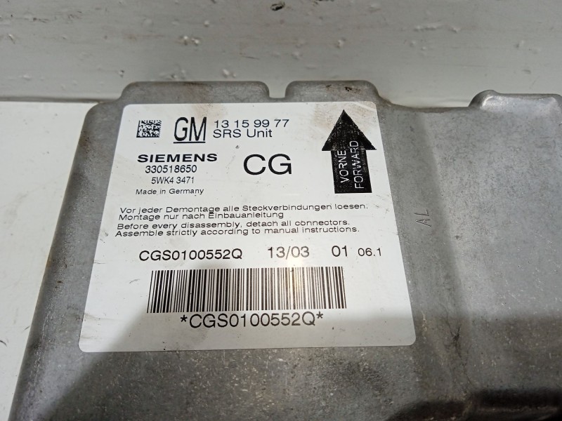 Recambio de centralita motor uce para opel signum elegance referencia OEM IAM 13159977 330518650 