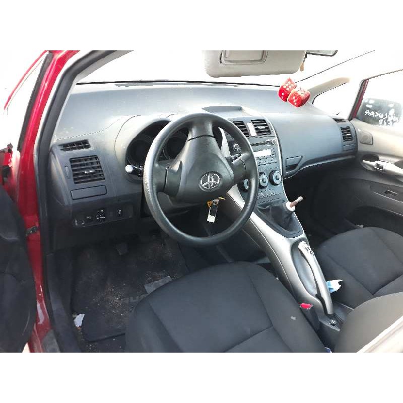 toyota auris 1.4 turbodiesel cat   |   0.06 - ... | 2006 | 90 cv / 66 kw del año 2006