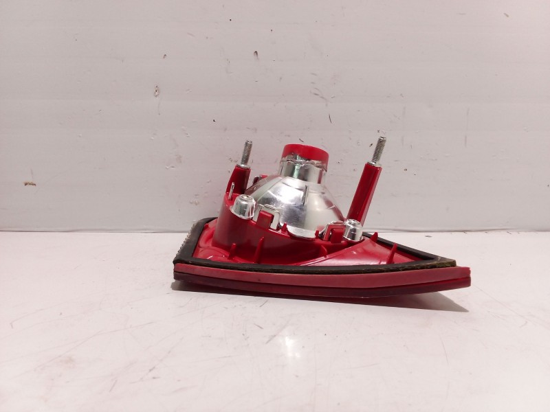 Recambio de piloto trasero izquierdo interior para volkswagen passat berlina (3c2) referencia OEM IAM 3C5945094E  