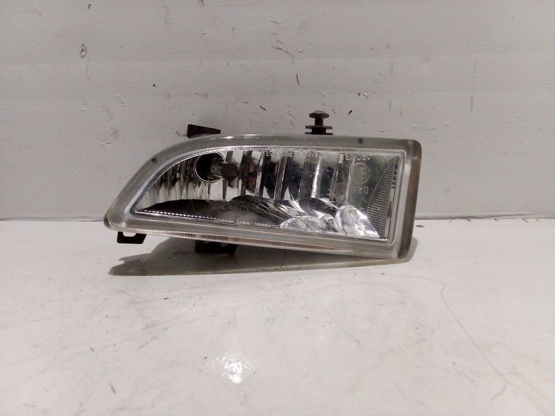 Recambio de faro antiniebla izquierdo para mazda 2 berlina (dy) referencia OEM IAM 0   Recambio de faro antiniebla izquierdo para mazda 2 berlina (dy) referencia OEM IAM 0