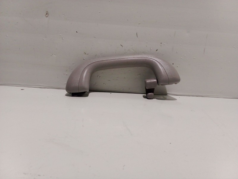 Recambio de asidero puerta delantera derecha para volkswagen passat berlina (3c2) referencia OEM IAM   