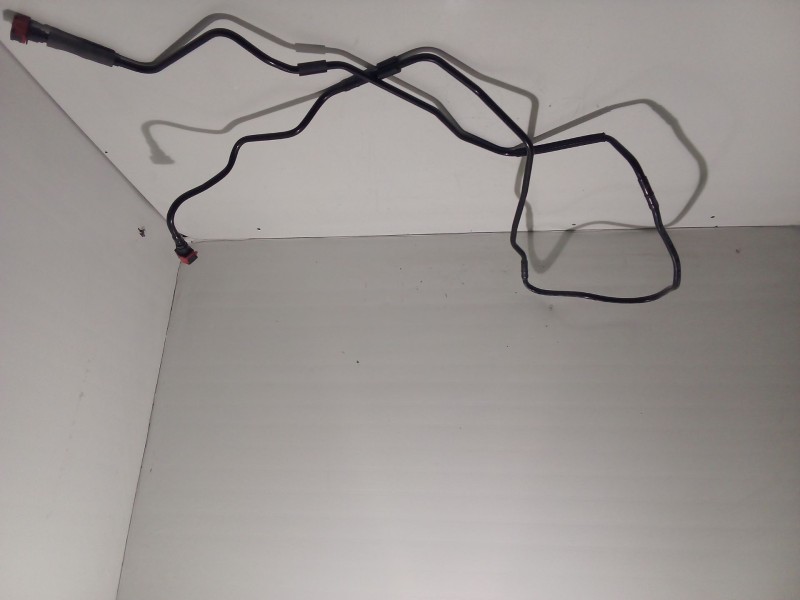 Recambio de tuberia combustible para ford focus ii referencia OEM IAM 7G919B337BB 147045 026103